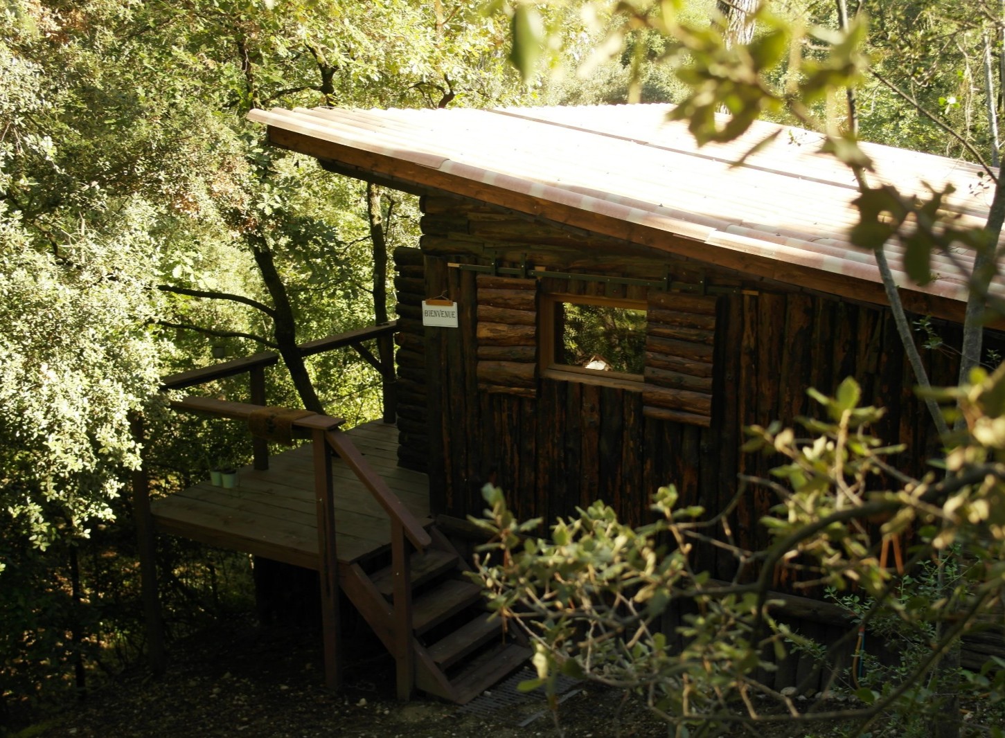 Location cabanon Aix-en-Provence avec terrasse bois